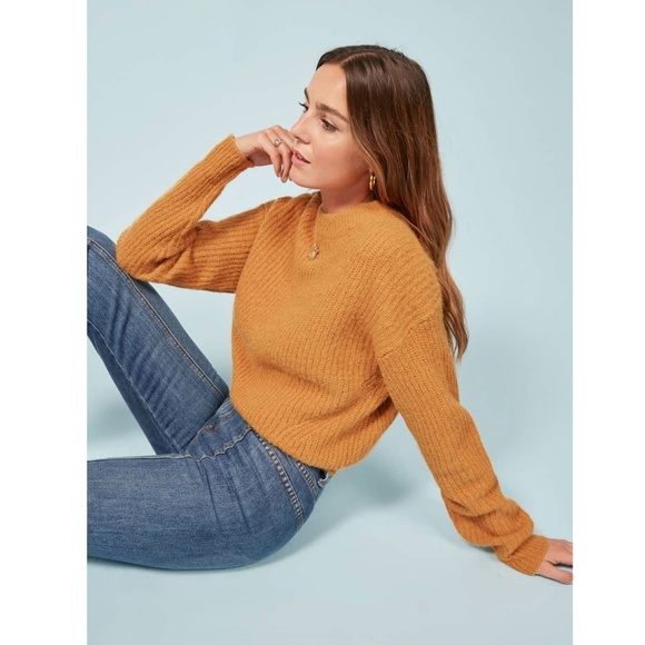 ❌SOLD❌ Reformation Finn Sweater - Picture 2 of 5